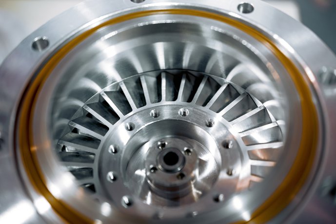 Blades of molecular vacuum pump. (Source: © nordroden / stock.adobe.com)